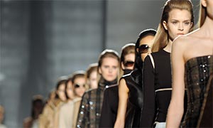 Studentessa di Design della moda prima classificata al concorso internazionale "Creativi DOC"