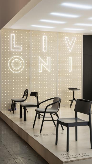 A new chair for LIVONI designed by the students of Accademia Italiana